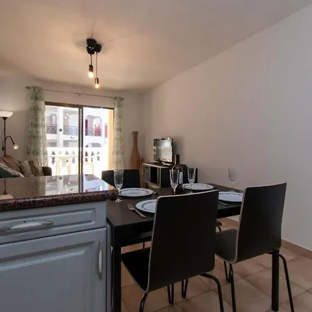 Apartment Castle Harbour 3